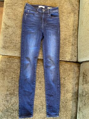 Guess Women's Skinny Jeans - Dark Blue Wash